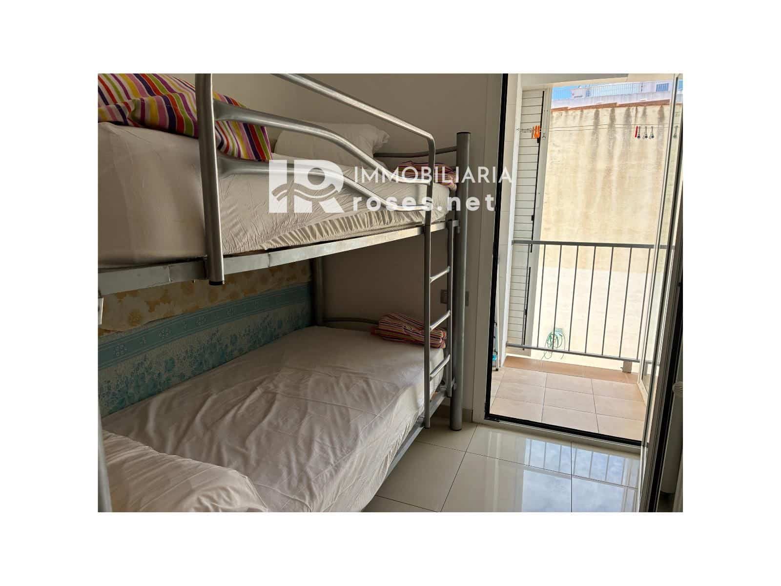 2 chambre Appartement à vendre à Roses - 195 000 € (Ref: 9911286)