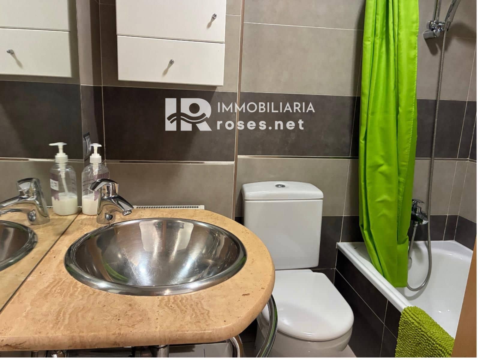 2 bedroom Flat for sale in Roses - € 195,000 (Ref: 9911286)