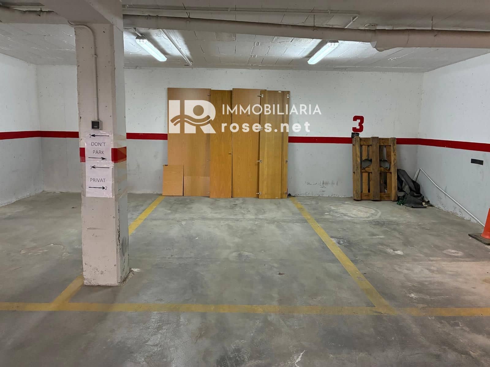 2 bedroom Flat for sale in Roses - € 195,000 (Ref: 9911286)