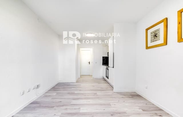 Apartamento para venda em Empuriabrava, Castelló d'Empúries - 145 000 € (Ref: 9911546)