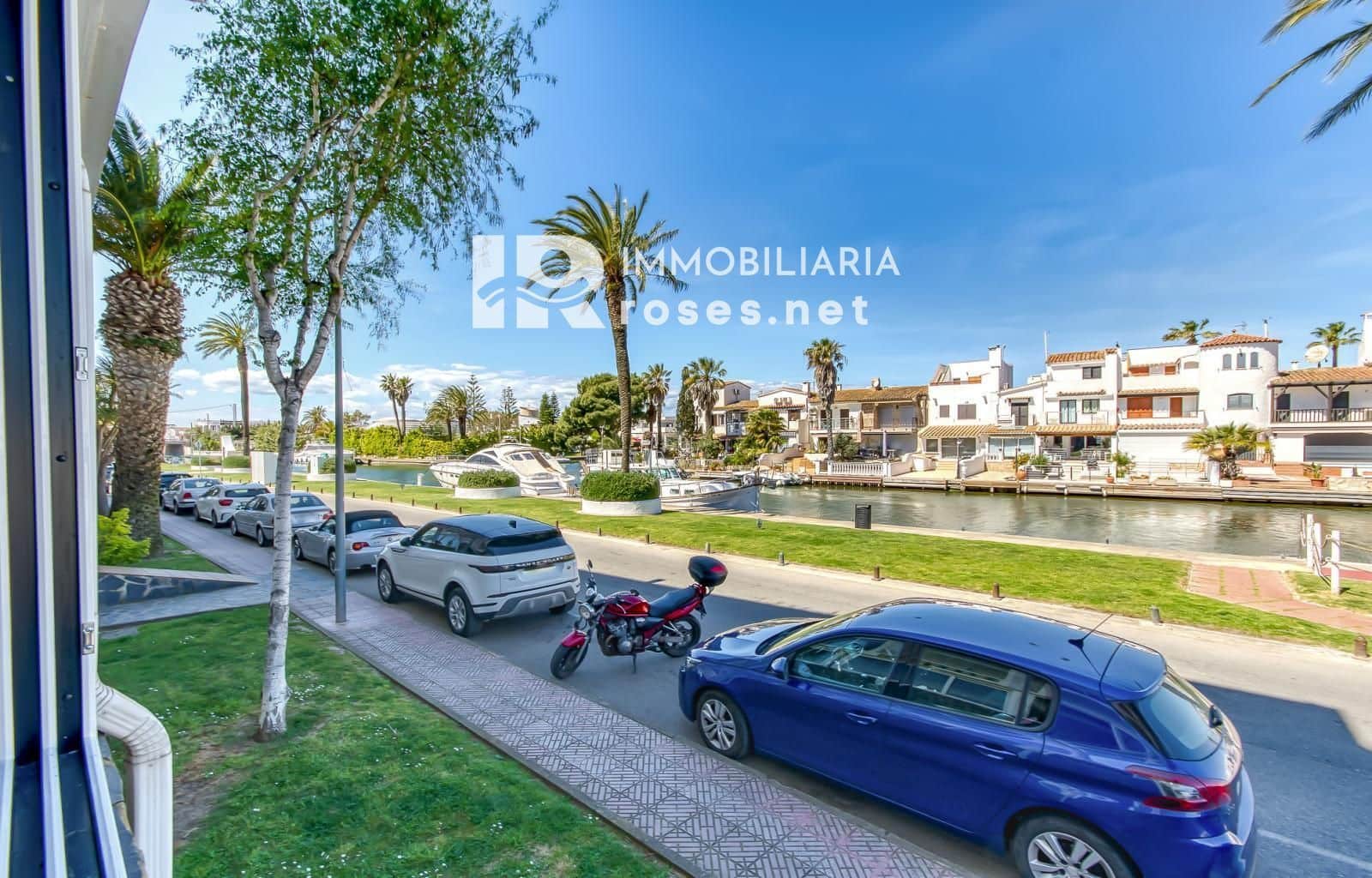 Apartamento para venda em Empuriabrava - 145 000 € (Ref: 9911546)