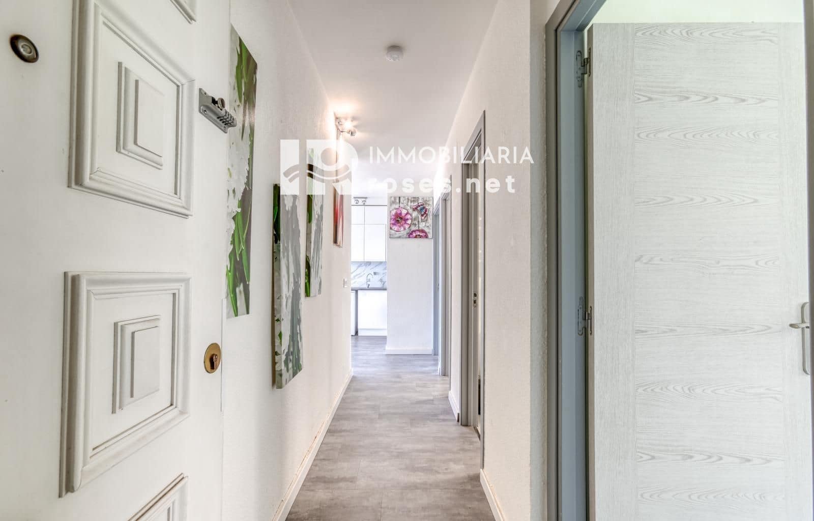 2 makuuhuone Asunto myytävänä paikassa Roses - 223 000 € (Ref: 9913773)