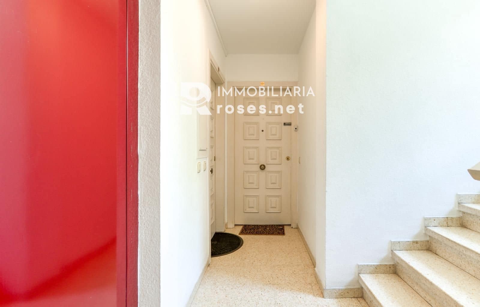2 makuuhuone Asunto myytävänä paikassa Roses - 223 000 € (Ref: 9913773)