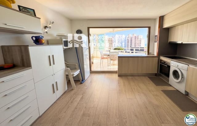 1 bedroom Flat for sale in Santa Margarida, Roses - € 170,000 (Ref: 9913774)
