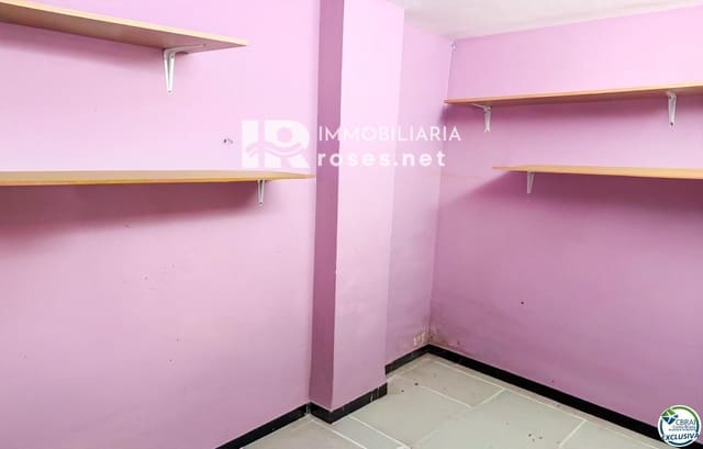 Kommersiell til salgs i Figueres - € 55 000 (Ref: 9924866)