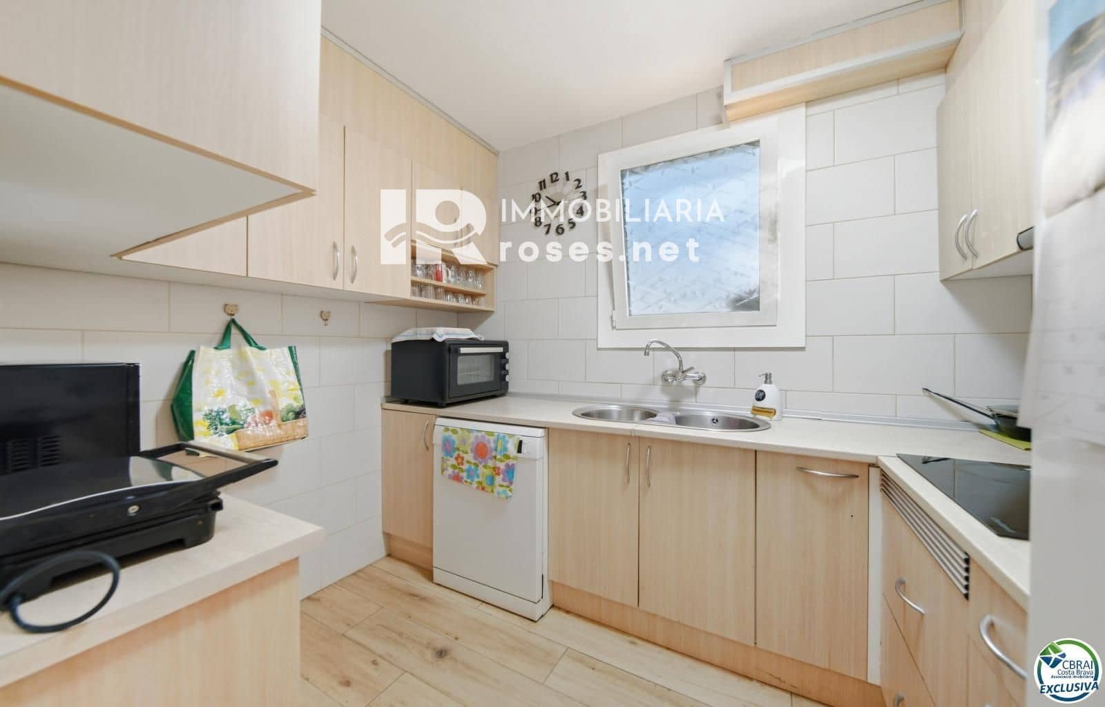 2 bedroom Flat for sale in Roses - € 190,000 (Ref: 9924868)