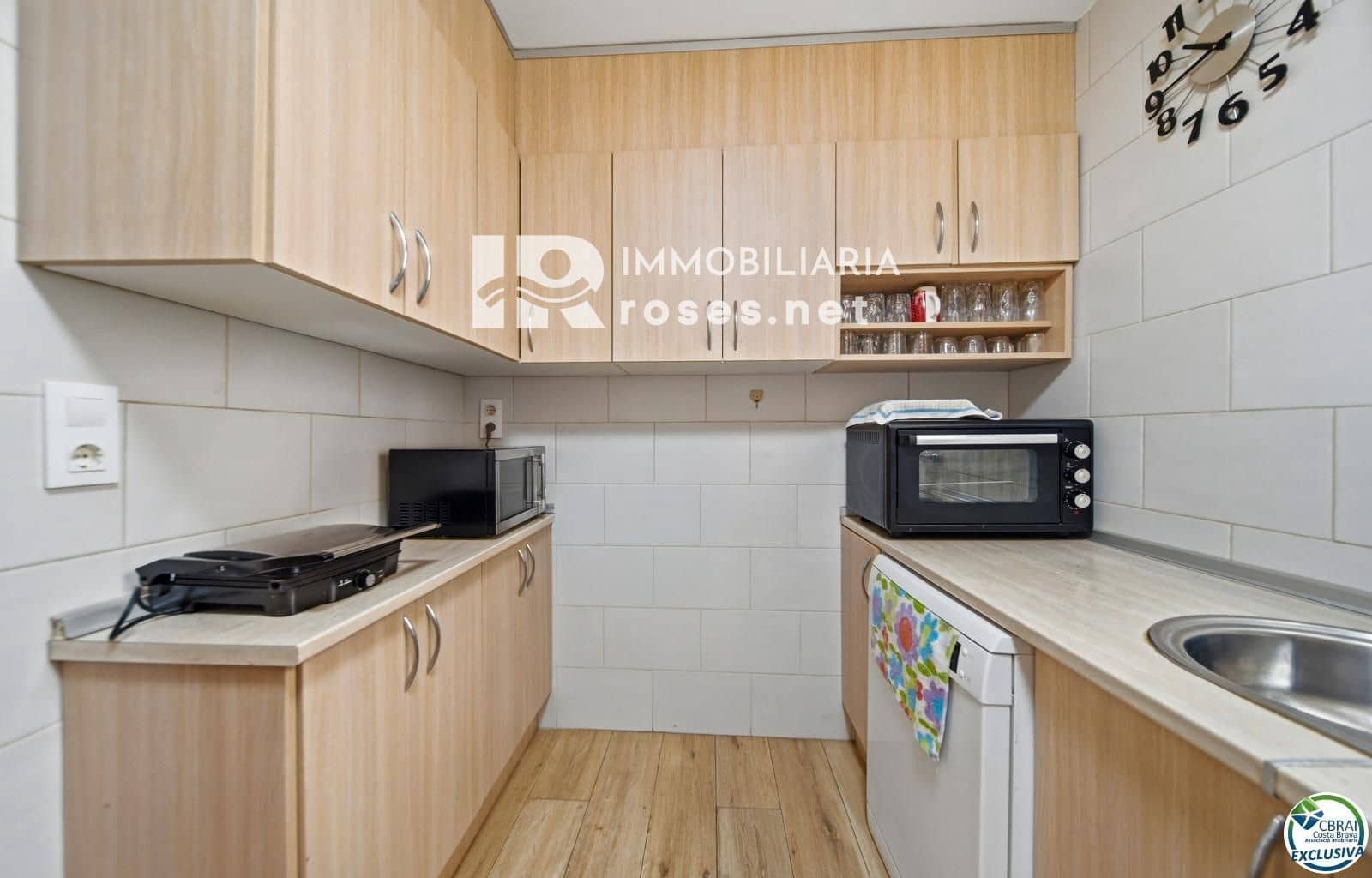 2 bedroom Flat for sale in Roses - € 190,000 (Ref: 9924868)