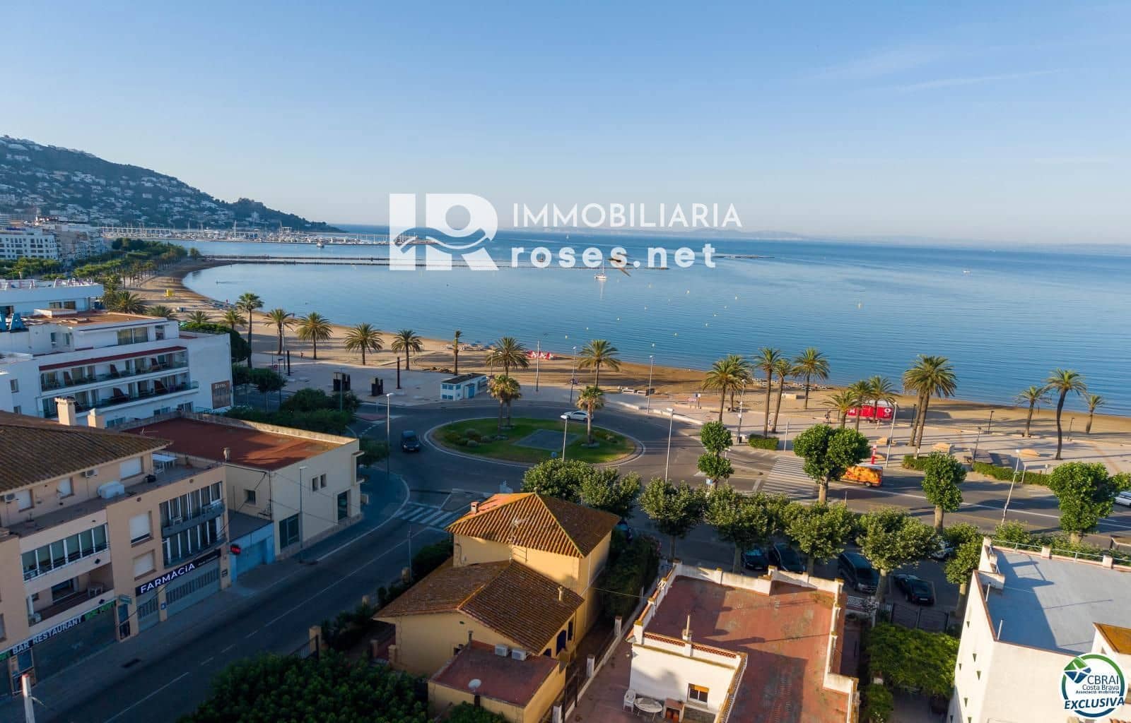 2 bedroom Flat for sale in Roses - € 190,000 (Ref: 9924868)