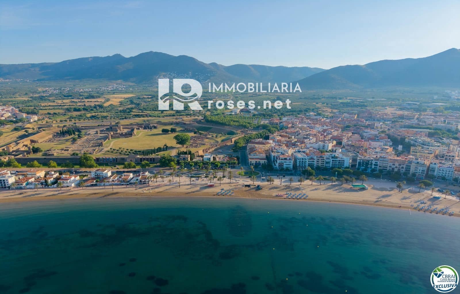 2 bedroom Flat for sale in Roses - € 190,000 (Ref: 9924868)