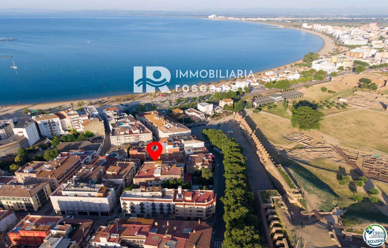 2 bedroom Flat for sale in Roses - € 190,000 (Ref: 9924868)