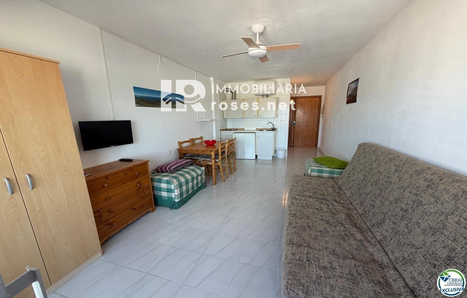 Piso en Empuriabrava en venta - 90.000 € (Ref: 9927915)