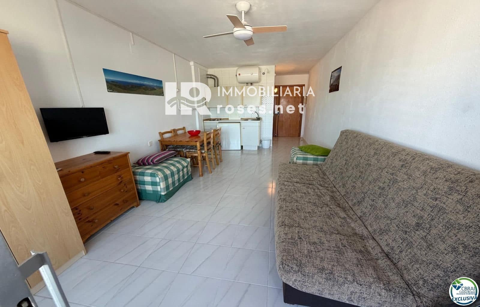 Piso en Empuriabrava en venta - 90.000 € (Ref: 9927915)