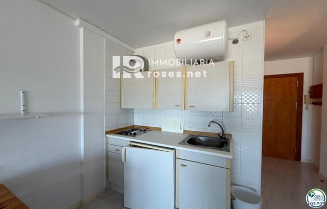 Asunto myytävänä paikassa Empuriabrava, Castelló d'Empúries - 90 000 € (Ref: 9927915)