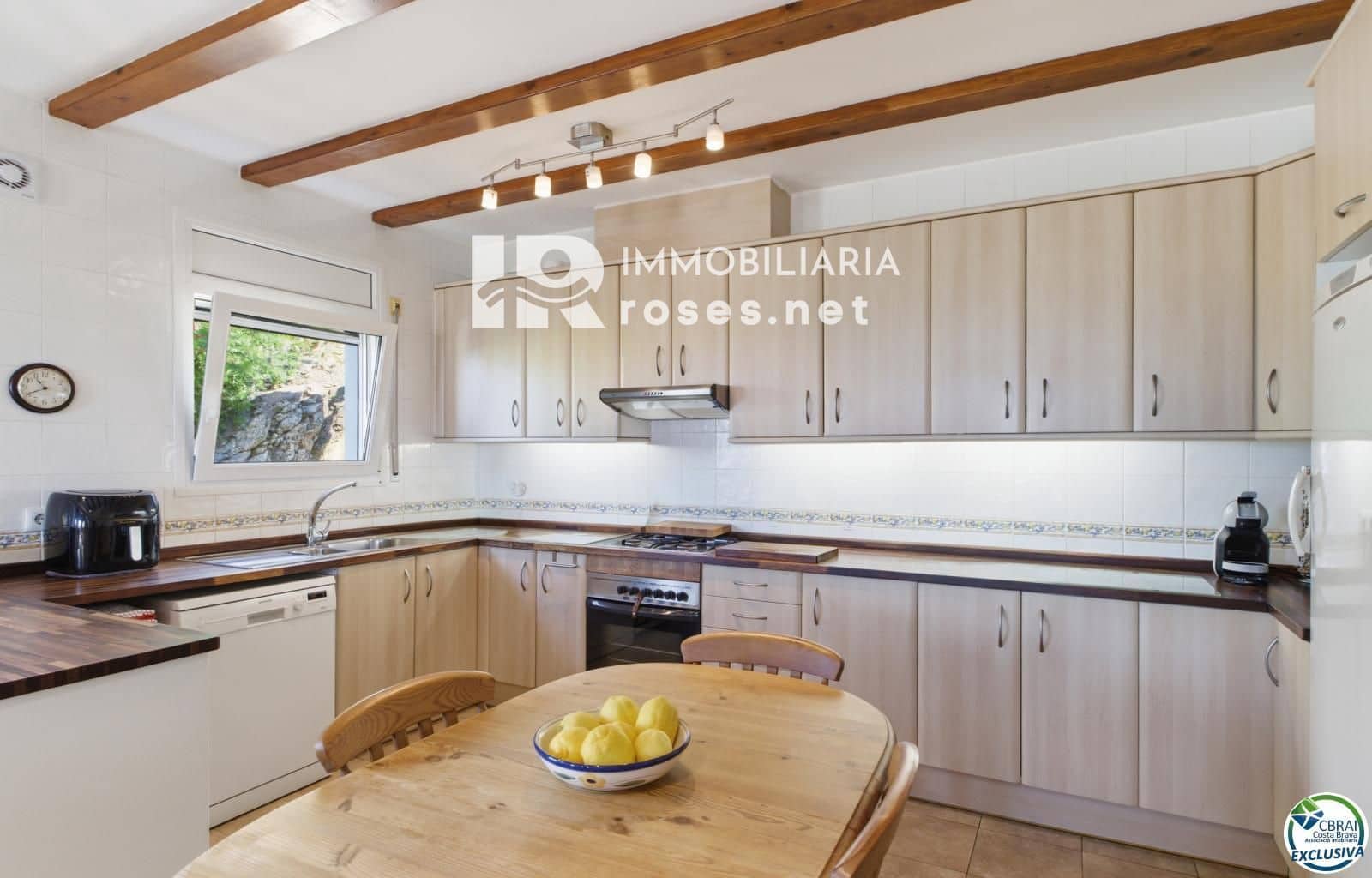 3 bedroom Villa for sale in Palau-saverdera with pool garage - € 650,000 (Ref: 9927917)