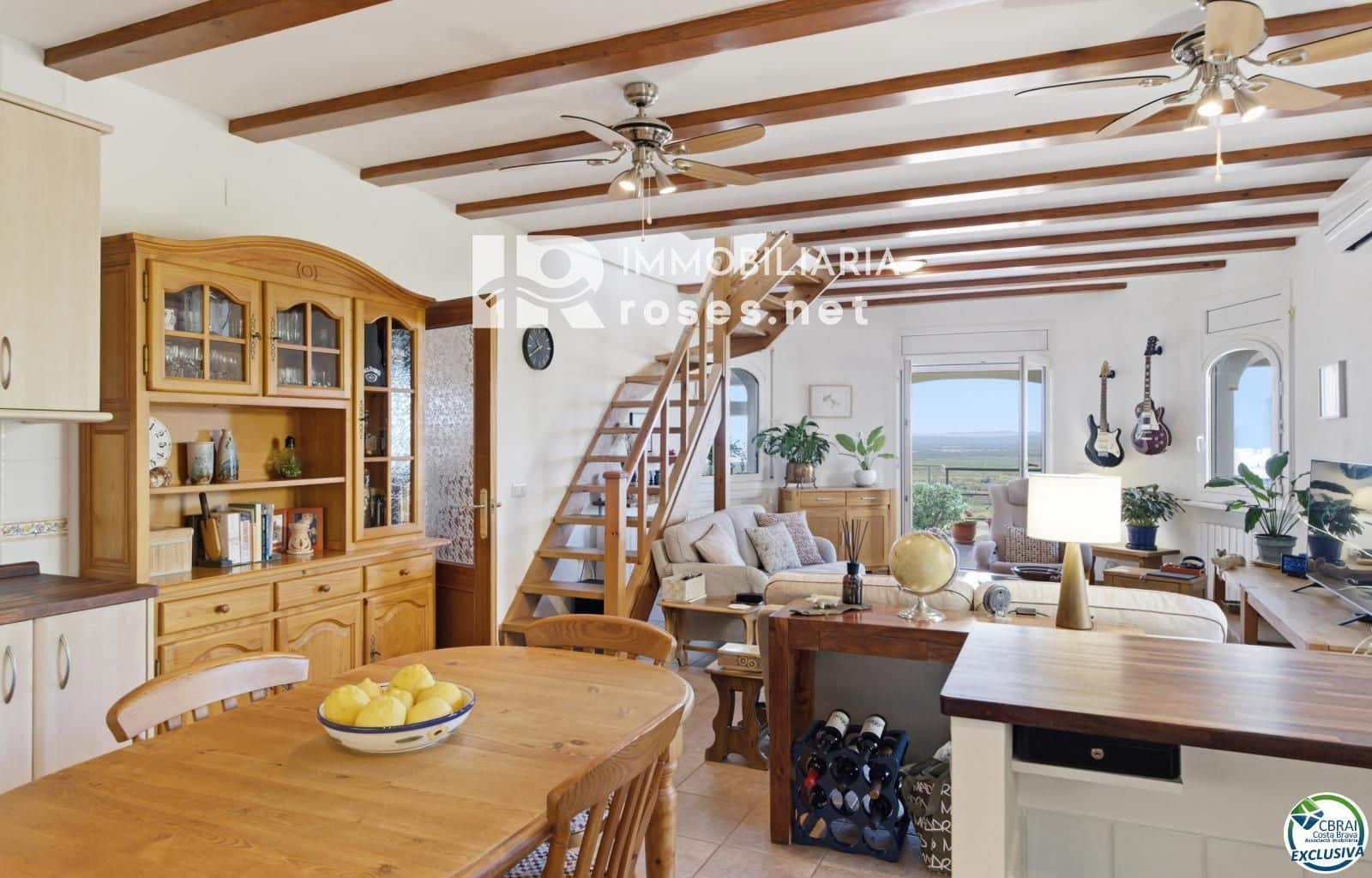 3 bedroom Villa for sale in Palau-saverdera with pool garage - € 650,000 (Ref: 9927917)