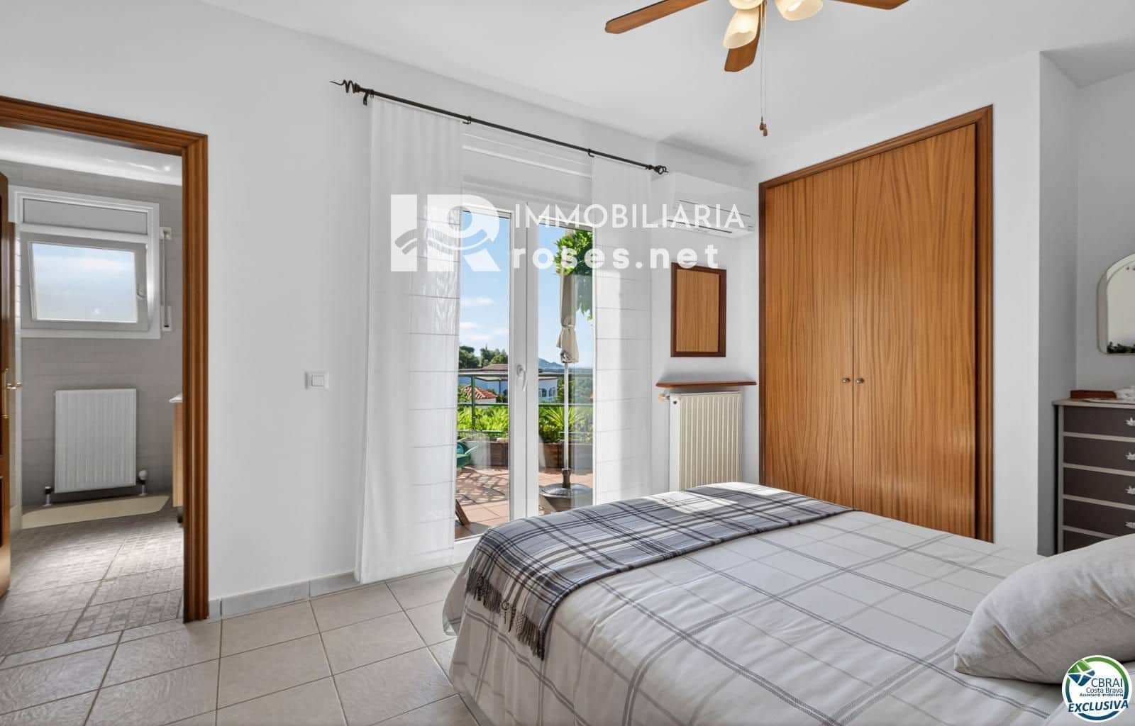 3 bedroom Villa for sale in Palau-saverdera with pool garage - € 650,000 (Ref: 9927917)