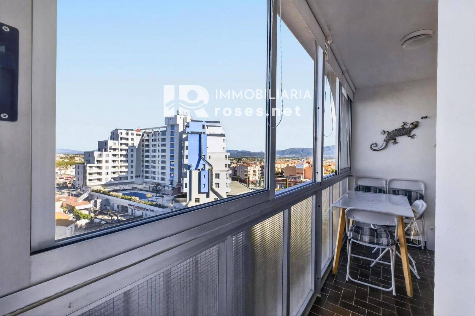 2 bedroom Flat for sale in Empuriabrava - € 154,000 (Ref: 9927918)