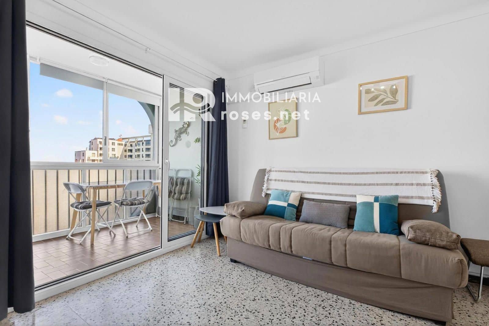 2 bedroom Flat for sale in Empuriabrava - € 154,000 (Ref: 9927918)