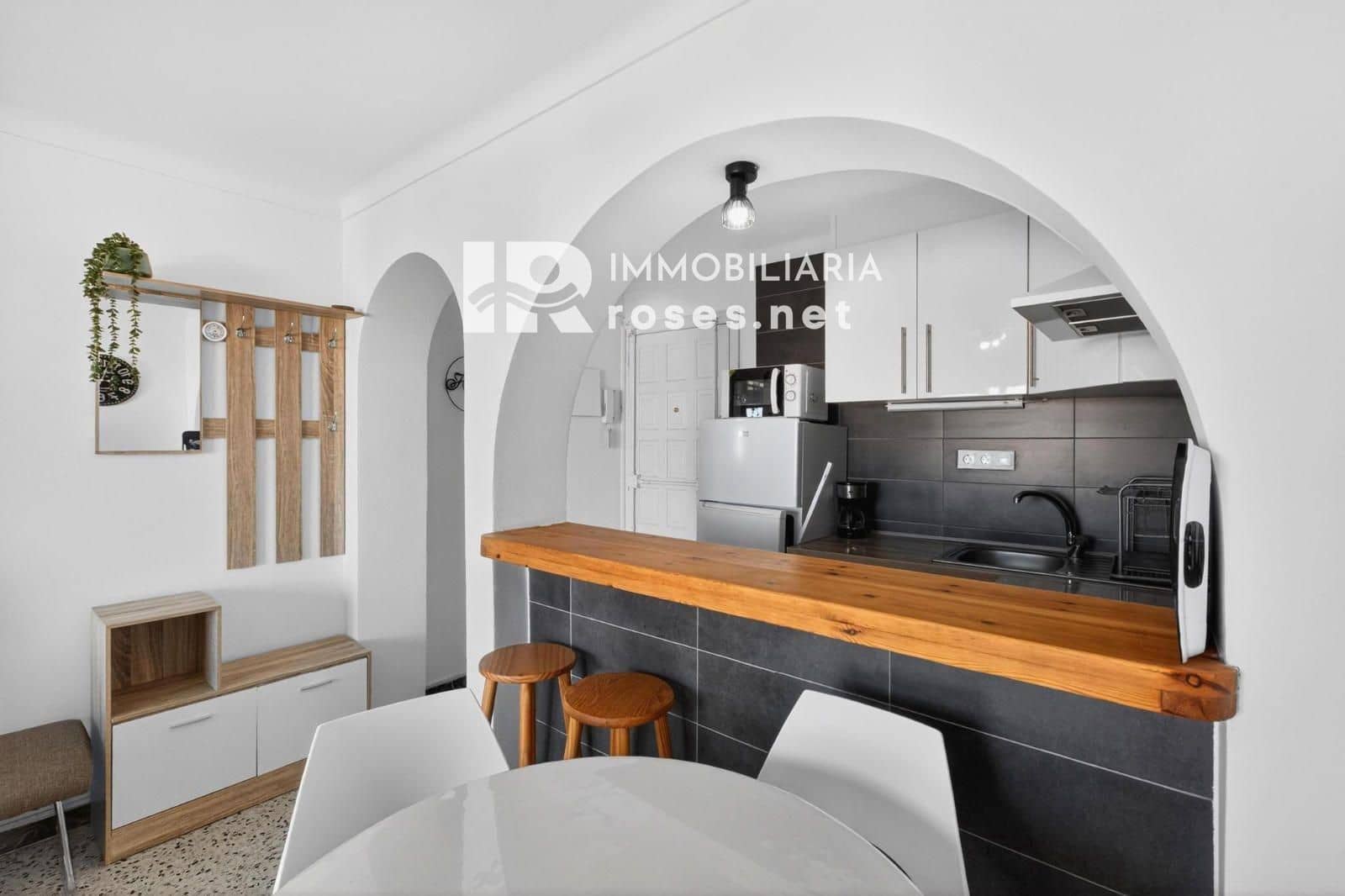 2 bedroom Flat for sale in Empuriabrava - € 154,000 (Ref: 9927918)