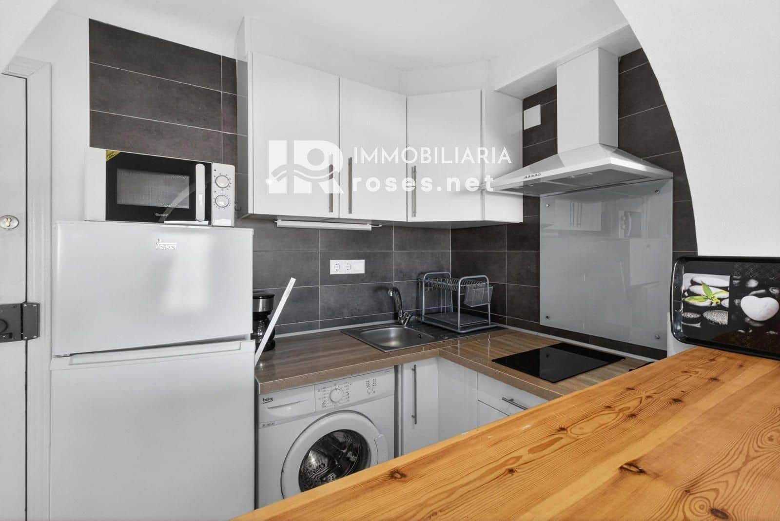 2 bedroom Flat for sale in Empuriabrava - € 154,000 (Ref: 9927918)