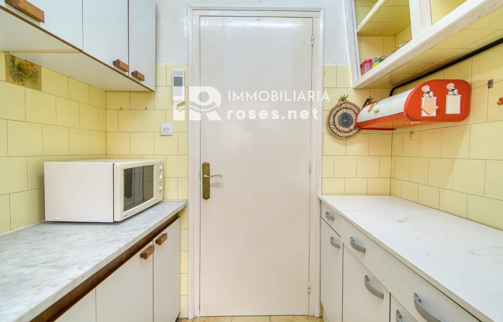 3 bedroom Flat for sale in Roses - € 240,000 (Ref: 9929792)