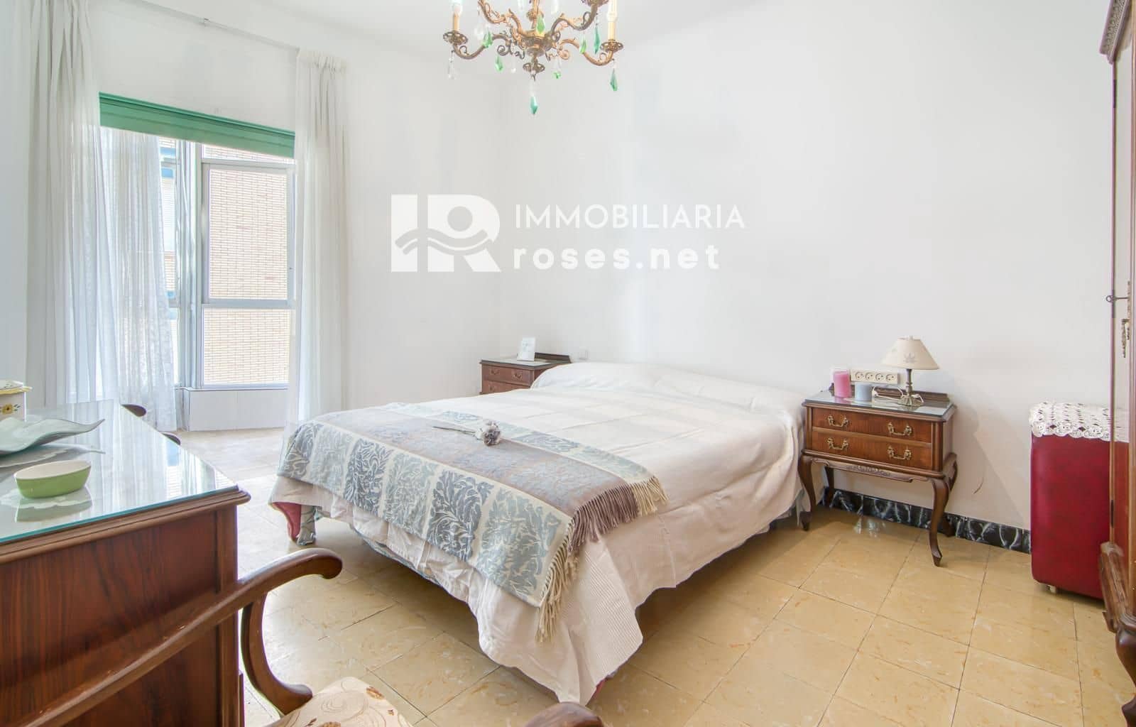 3 bedroom Flat for sale in Roses - € 240,000 (Ref: 9929792)