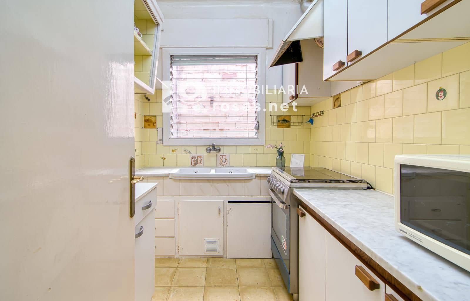 3 bedroom Flat for sale in Roses - € 240,000 (Ref: 9929792)