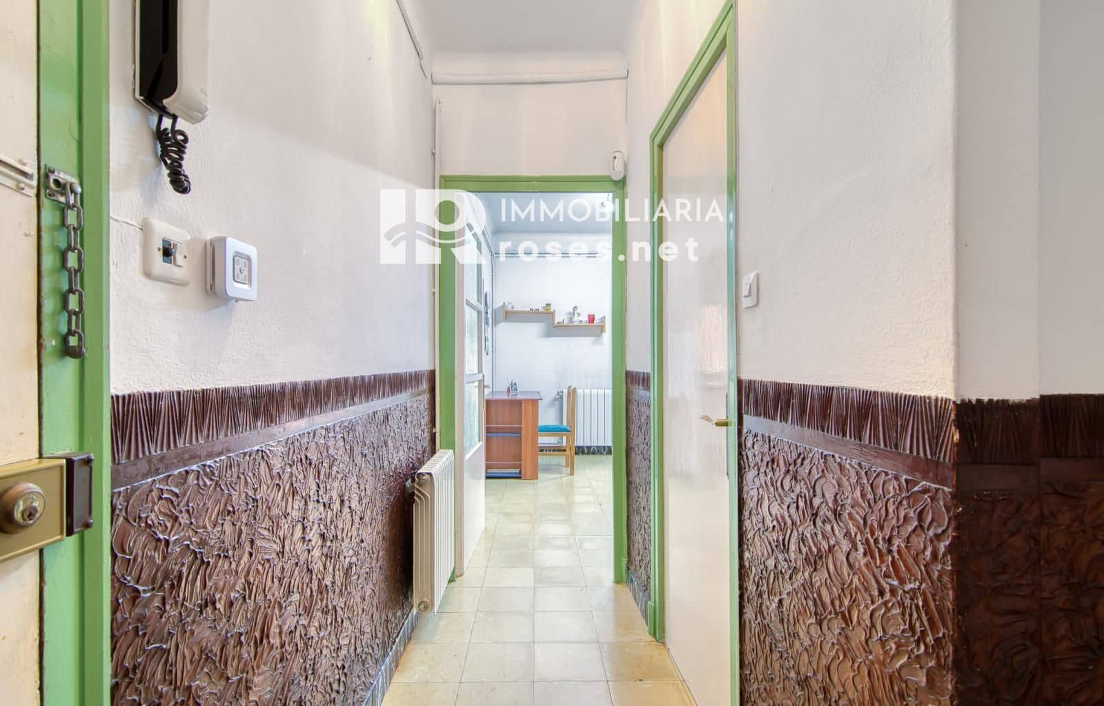 3 bedroom Flat for sale in Roses - € 240,000 (Ref: 9929792)