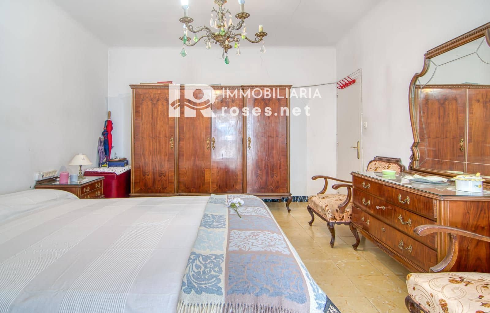 3 bedroom Flat for sale in Roses - € 240,000 (Ref: 9929792)
