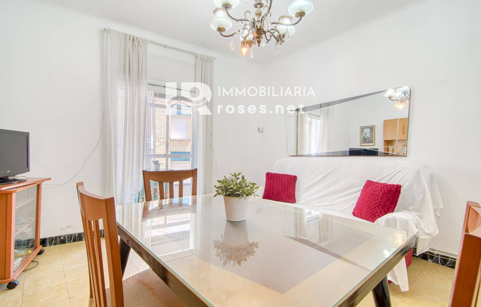3 bedroom Flat for sale in Roses - € 240,000 (Ref: 9929792)