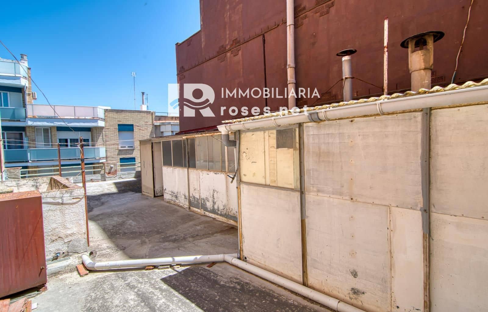 3 bedroom Flat for sale in Roses - € 240,000 (Ref: 9929792)