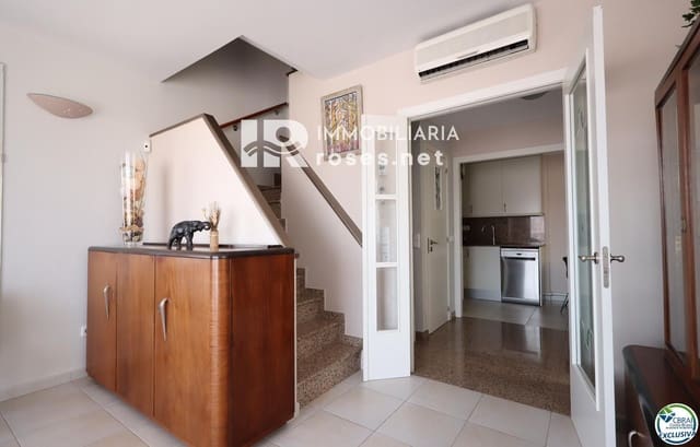 2 slaapkamer Villa te koop in Llançà met garage - € 435.000 (Ref: 9932072)