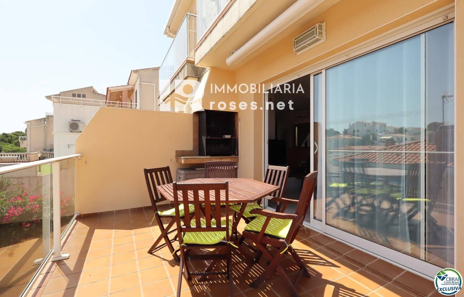 2 slaapkamer Villa te koop in Llanca met garage - € 435.000 (Ref: 9932072)