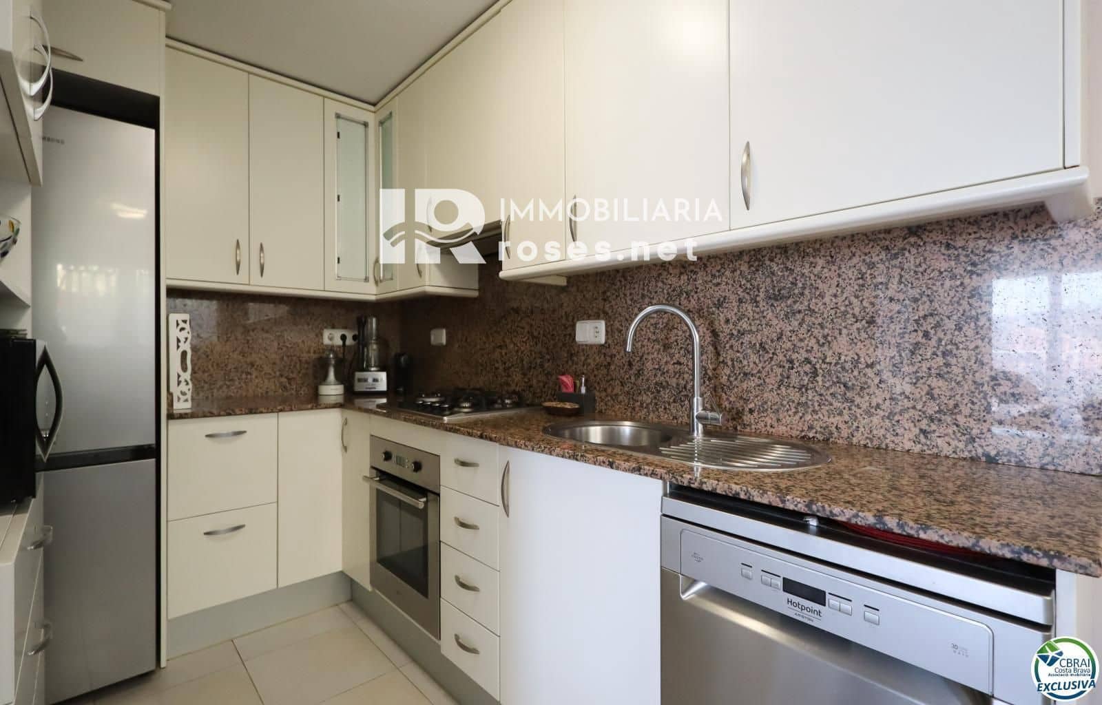 2 slaapkamer Villa te koop in Llanca met garage - € 435.000 (Ref: 9932072)