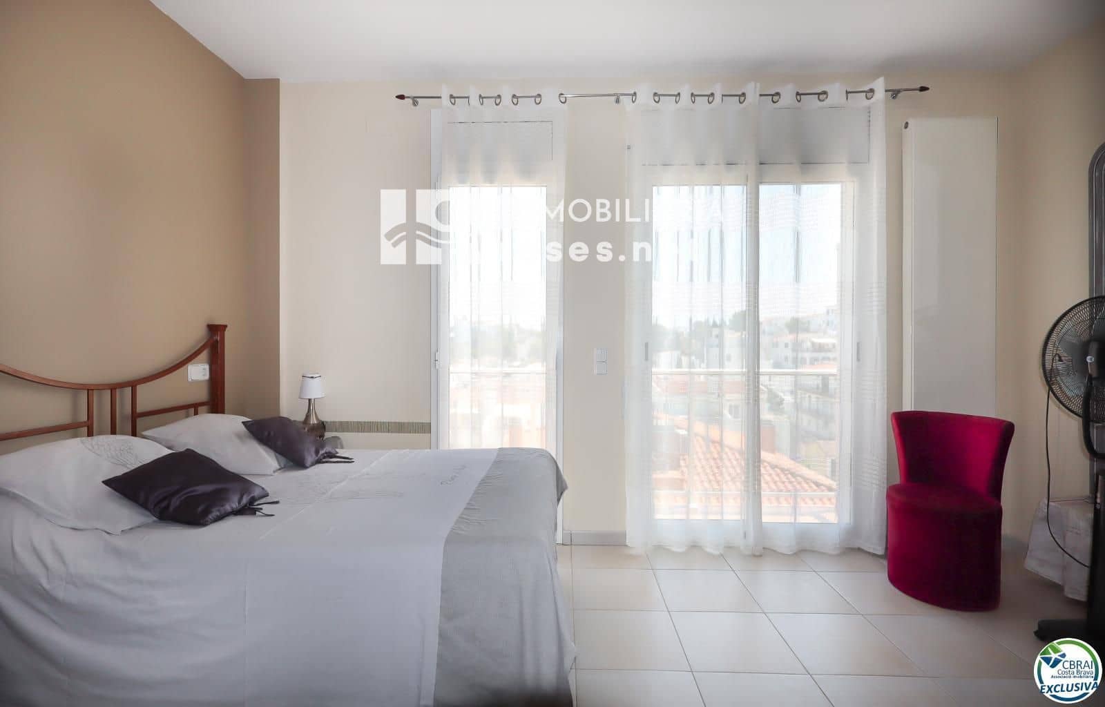 2 slaapkamer Villa te koop in Llanca met garage - € 435.000 (Ref: 9932072)