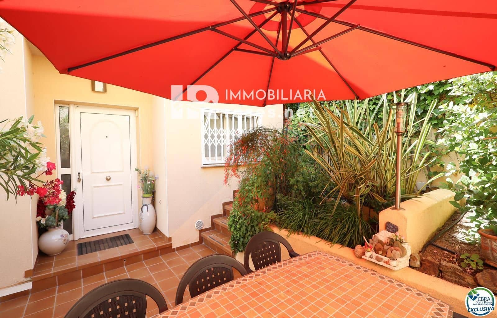 2 slaapkamer Villa te koop in Llanca met garage - € 435.000 (Ref: 9932072)