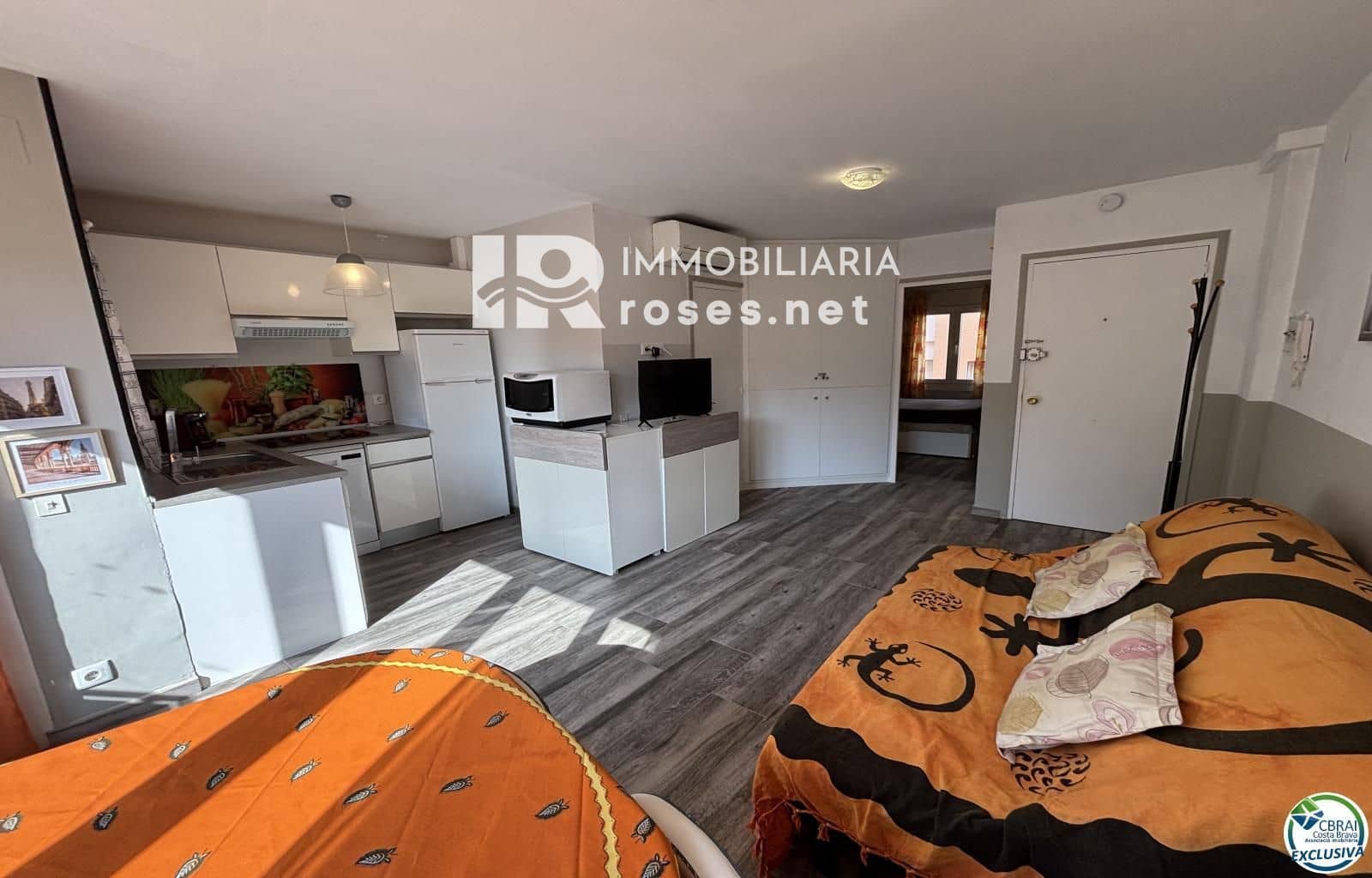1 sovrum Lägenhet till salu i Empuriabrava med pool - 159 000 € (Ref: 9936658)