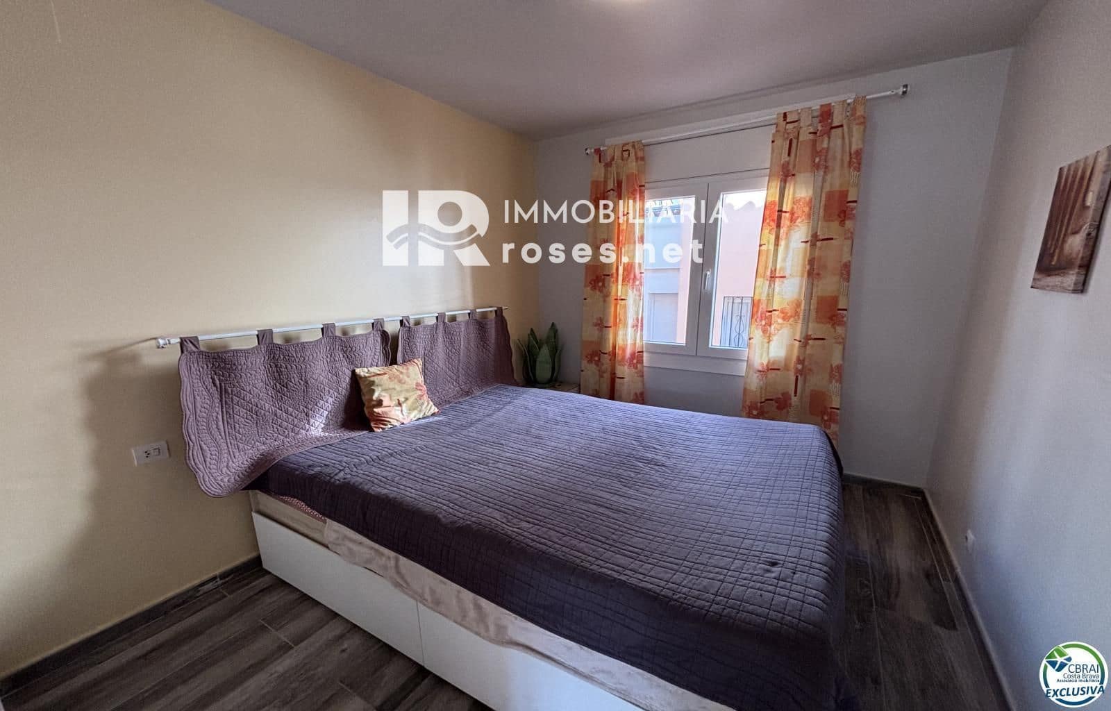 1 sovrum Lägenhet till salu i Empuriabrava med pool - 159 000 € (Ref: 9936658)