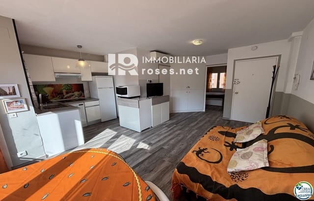 1 sovrum Lägenhet till salu i Empuriabrava, Castelló d'Empúries med pool - 159 000 € (Ref: 9936658)