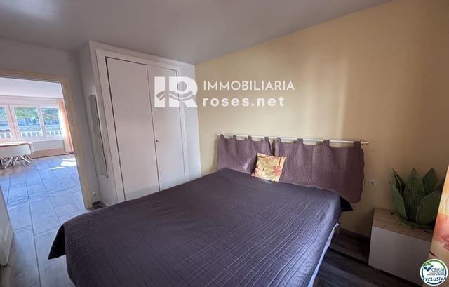 1 sovrum Lägenhet till salu i Empuriabrava, Castelló d'Empúries med pool - 159 000 € (Ref: 9936658)