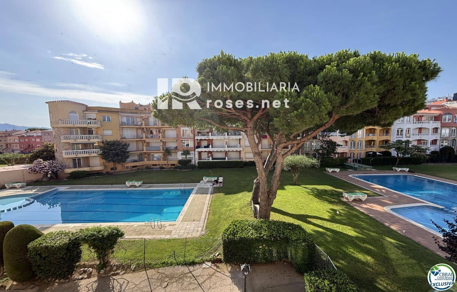 1 sovrum Lägenhet till salu i Empuriabrava med pool - 159 000 € (Ref: 9936658)