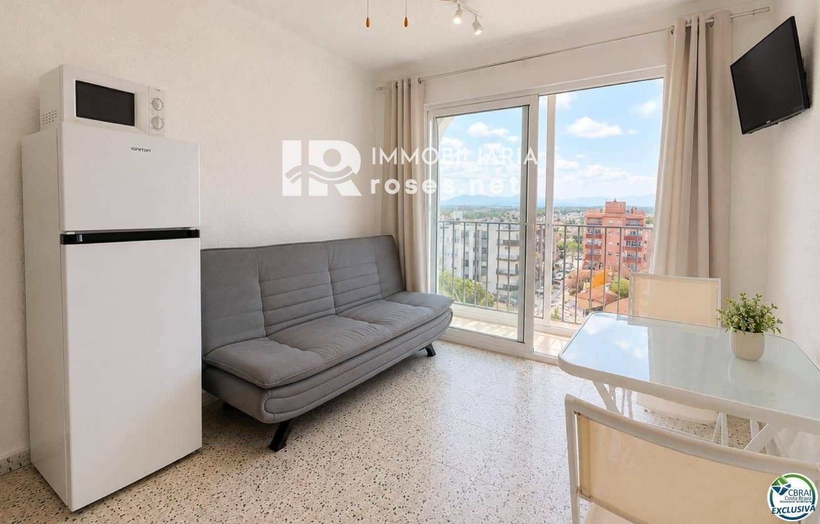 Flat te koop in Empuriabrava - € 99.000 (Ref: 9940722)