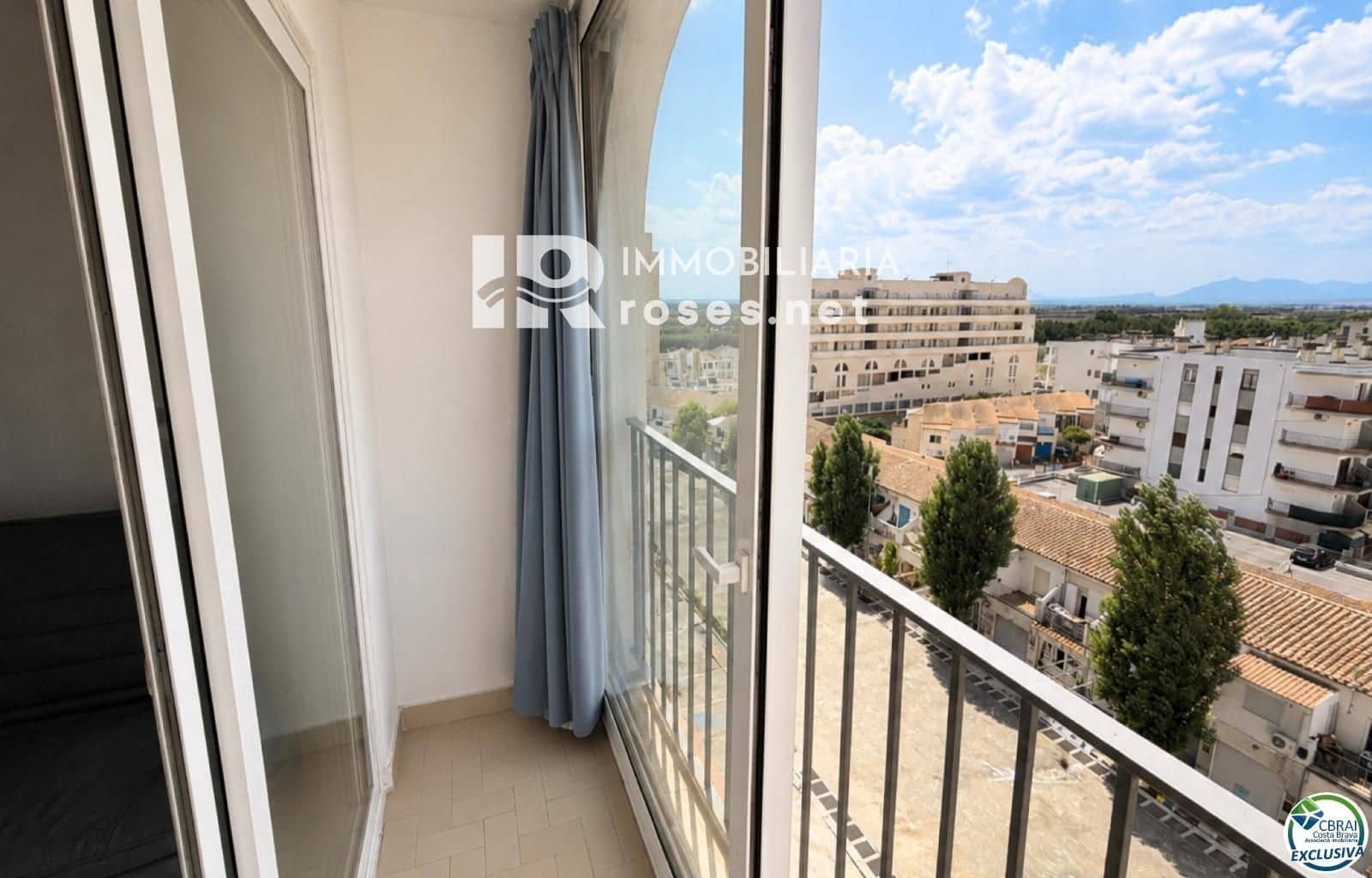 Flat te koop in Empuriabrava - € 99.000 (Ref: 9940722)