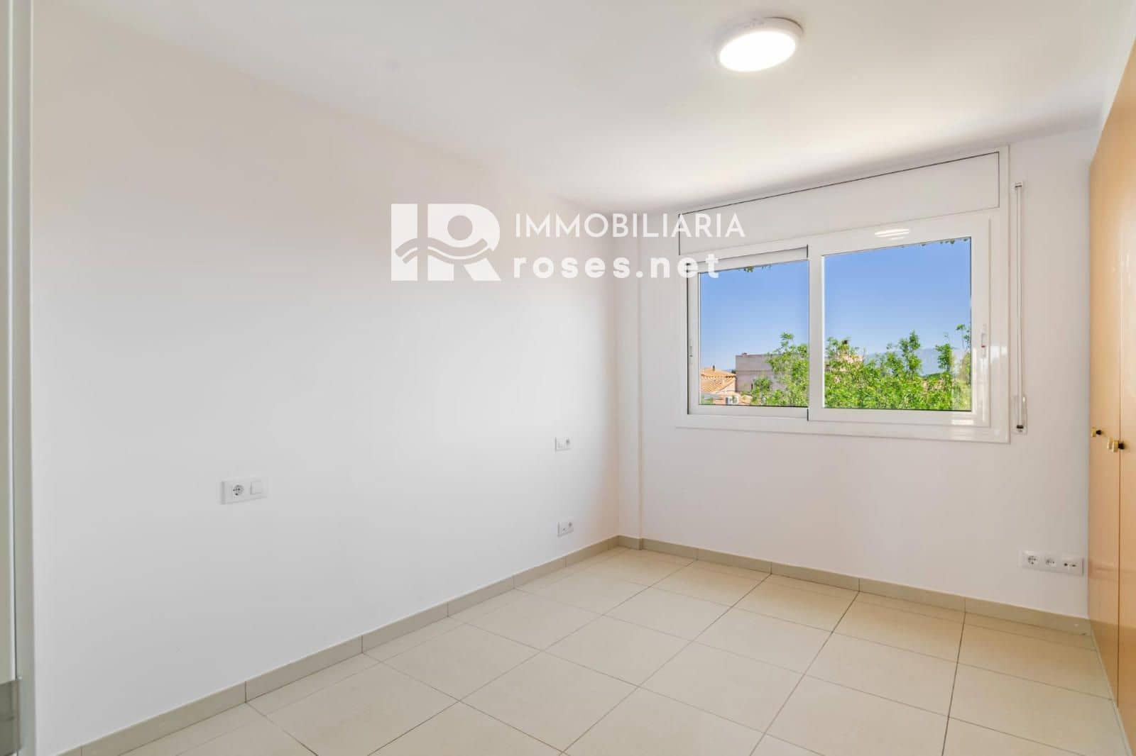 2 makuuhuone Asunto myytävänä paikassa Fortia - 239 000 € (Ref: 9940875)
