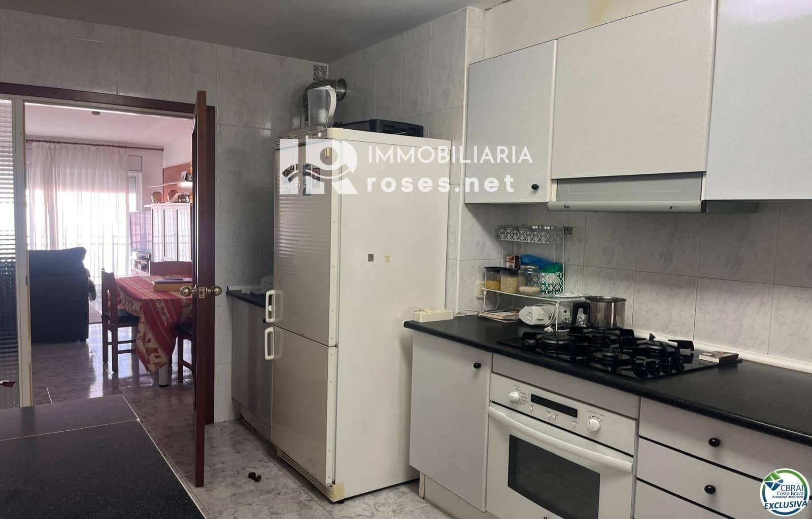 3 bedroom Flat for sale in Roses - € 265,000 (Ref: 9946051)