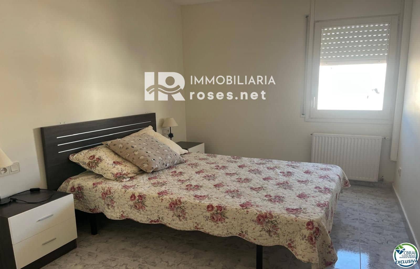 3 bedroom Flat for sale in Roses - € 265,000 (Ref: 9946051)