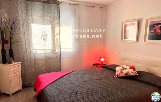 1 slaapkamer Flat te koop in Empuriabrava, Castelló d'Empúries - € 157.000 (Ref: 9950196)