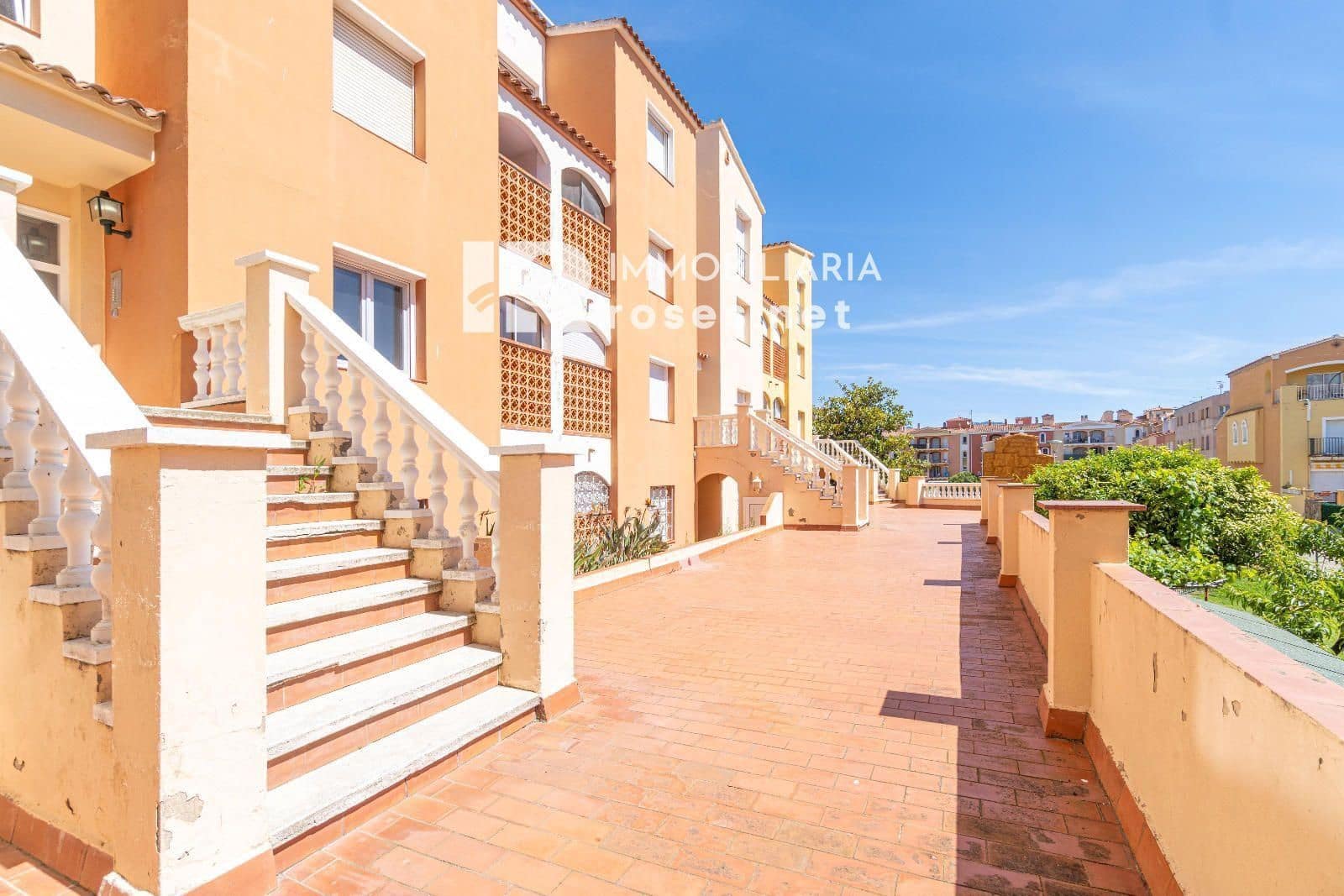 2 sypialnia Mieszkanie na sprzedaż w Empuriabrava z basenem - 210 000 € (Ref: 9954566)