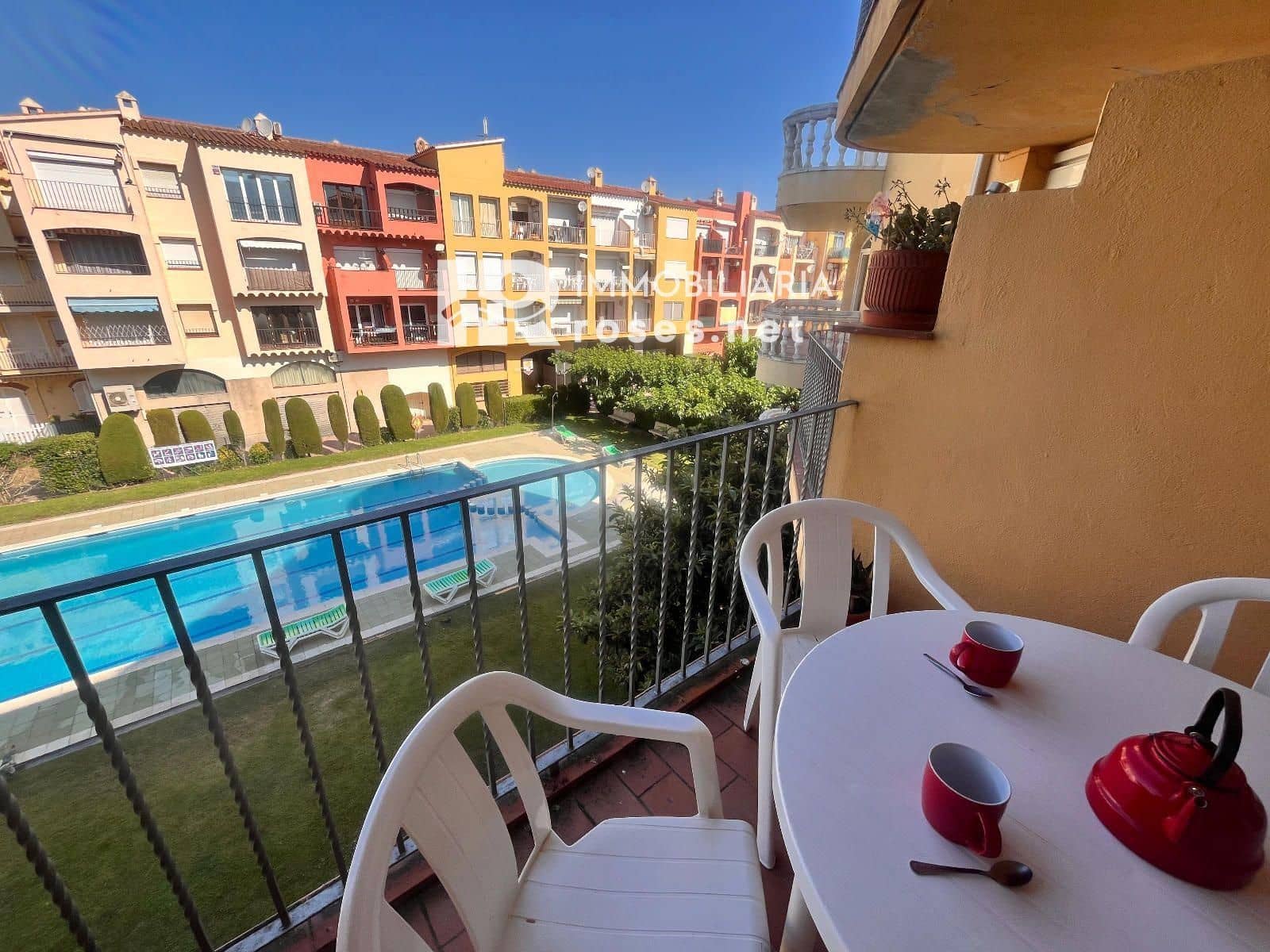 2 sypialnia Mieszkanie na sprzedaż w Empuriabrava z basenem - 210 000 € (Ref: 9954566)