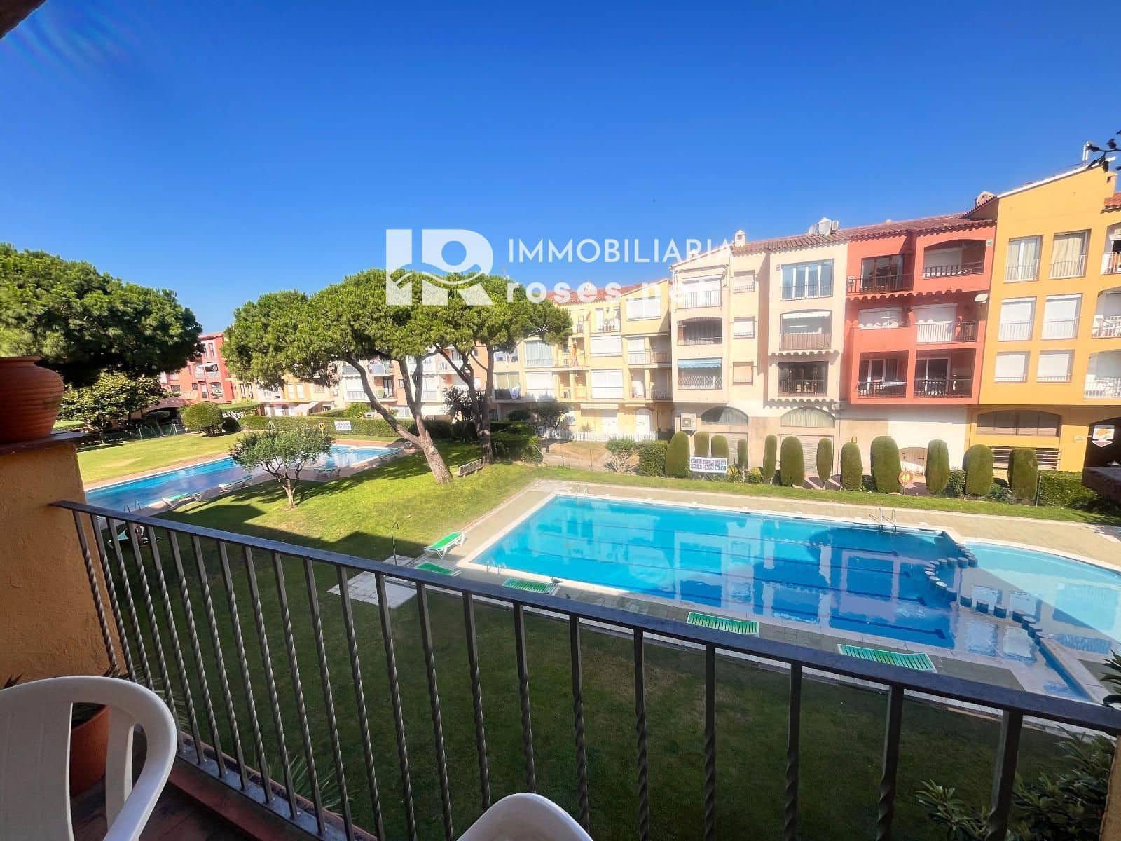 2 sypialnia Mieszkanie na sprzedaż w Empuriabrava z basenem - 210 000 € (Ref: 9954566)